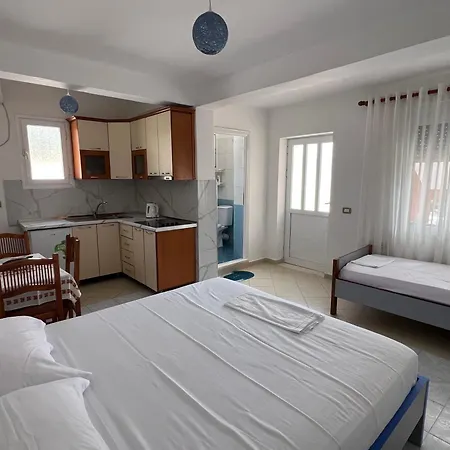 Guest House Vlore 3* Vlorë