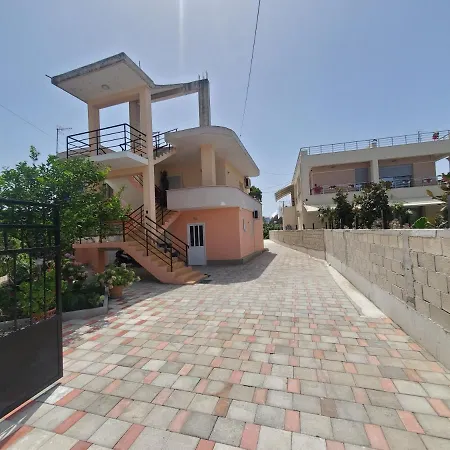 بيت ضيافة Guest House Vlore