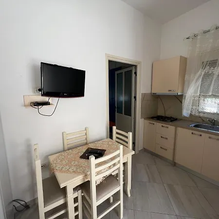 Guest House Vlore 3* Влёра