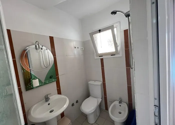 Guest House Vlore 3*