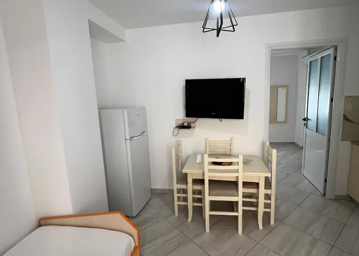 Πανσιόν Guest House Vlore Vlorë